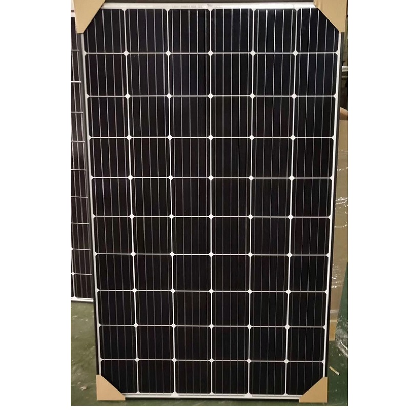 Monokrystalický solární modul